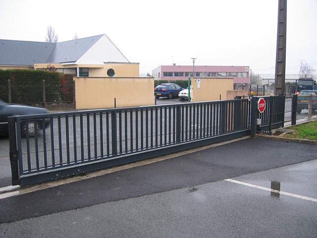 Portail acier Chartres 