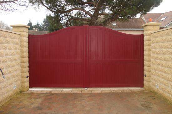 Portail et clôture en aluminium Chartres 